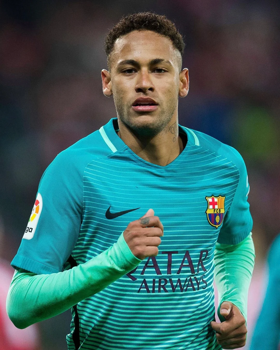  内马尔回归赛场，高光表现首场状态亮眼，巴塞罗那观众沸腾！-开云真人官方网站